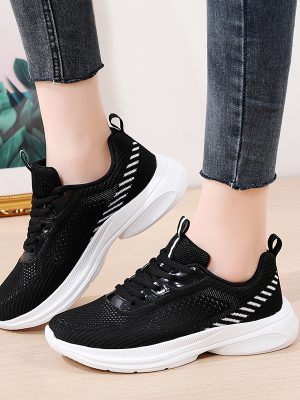 Hollow Flying Woven Women Sports Running Shoes Lightweight Soft Soled Travel Shoes