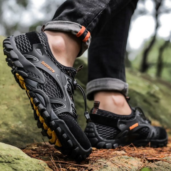 Quick Drying Hiking Climbing Water Fitness Shoes Anti Slip Casual Man Outdoor Water Shoes