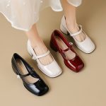 Patent leather ladies shoes elegant single shoes pearl decoration high heels shoes for women