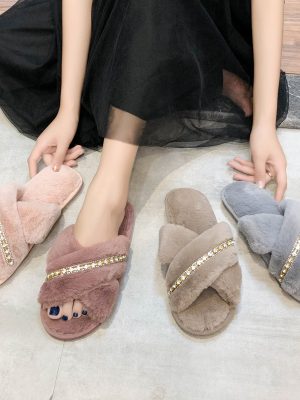 2024 New Fashion Open Toe Anti slip Colored Graffiti Comfortable Home Children's Slippers Plush Women's Slippers